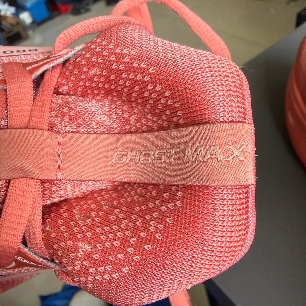 Brooks Ghost Max Running Shoes Womens 8 Pink Cushioned Sneakers 1203951B621 - Picture 10 of 10
